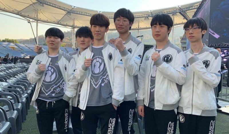 当速度与冲 当速度与冲